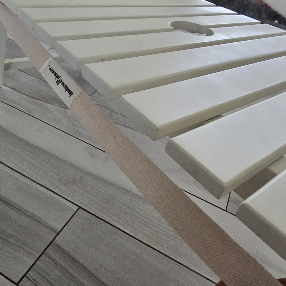 Business and Pleasure Picnic Table With Carrying Handle NIB - Picture 3 of 11